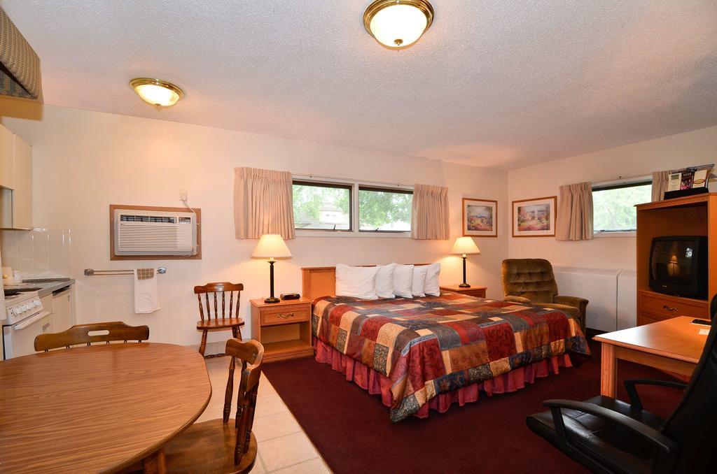 U-Bar Motel Canistota 外观 照片
